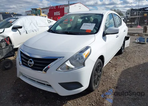 2019 Nissan Versa 1.6 Sv z USA, uszkodzony, nr VIN 3N1CN7AP9KL827412